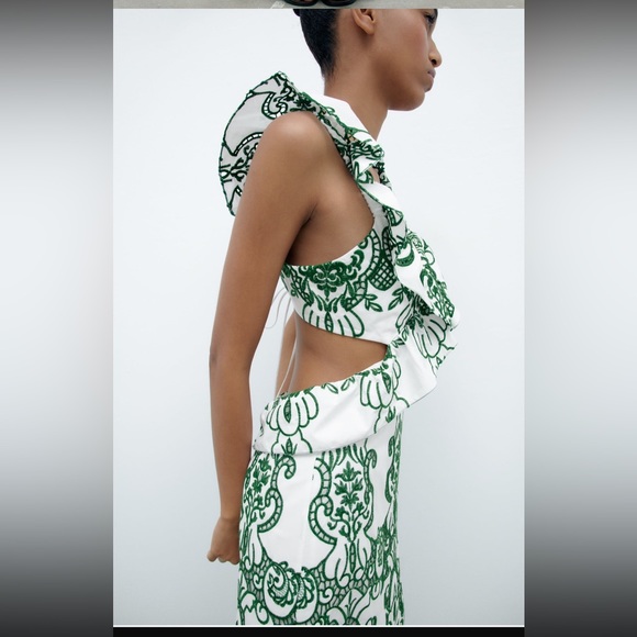 Zara limited edition embroidered green and white dress - Picture 6 of 9